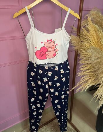 imagem PIJAMA BLOGUERINHA ADULTO CALÇA 3006 PORCO