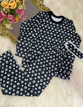 imagem PIJAMA INFANTIL INVERNO FEMININO SUED 784S PRETO PATA