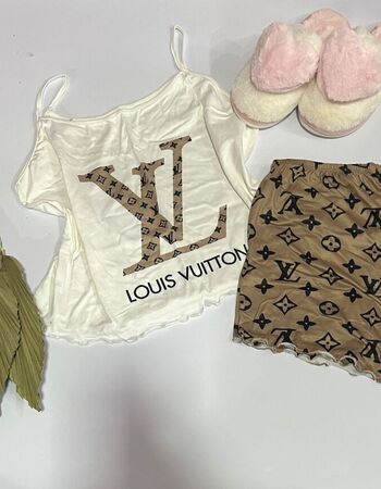 imagem PIJAMA SUED PLUS PF70 030070 MARRON L