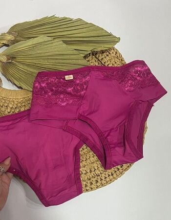 imagem CALCINHA 001609 RENDA NA LATERAL ROSA PINK