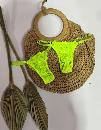 imagem CALCINHA RENDA 172052 VERDE NEON 