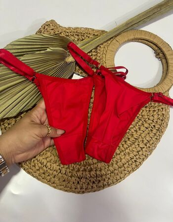 imagem CALCINHA COM REGULAGEM  1019 VERMELHO