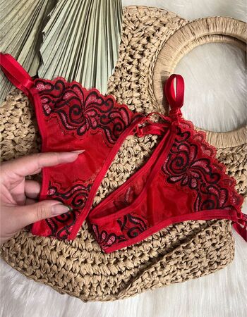 imagem CALCINHA COM REGULAGEM  111448 VERMELHO
