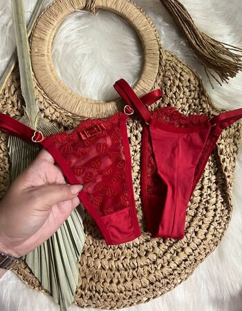 imagem CALCINHA AMORA VERMELHO 000001