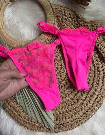imagem CALCINHA AMORA ROSA NEON 000001