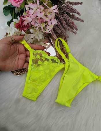 imagem CALCINHA AMORA VERDE NEON