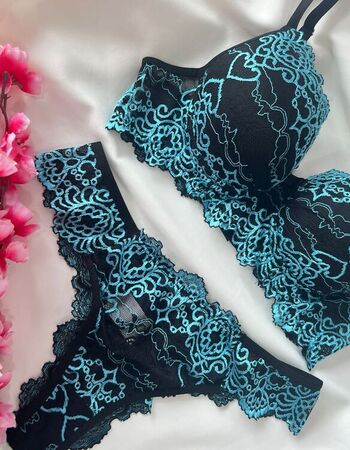 imagem CONJUNTO PREMIUM PRETO C VERDE