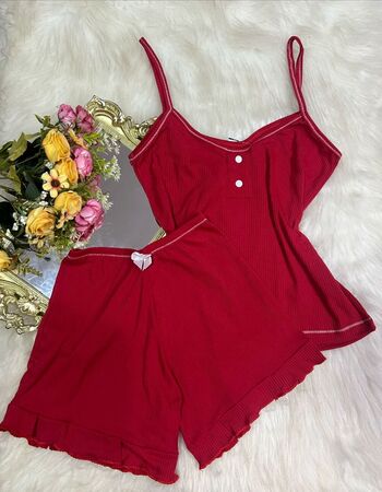 imagem PIJAMA CANELADO LOLITA VERMELHO
