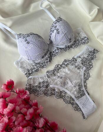 imagem CONJUNTO PREMIUM BRANCO COM PRETO