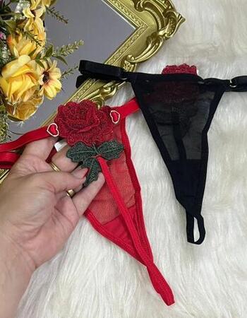 imagem CALCINHA FIO FLOR BORDADA 