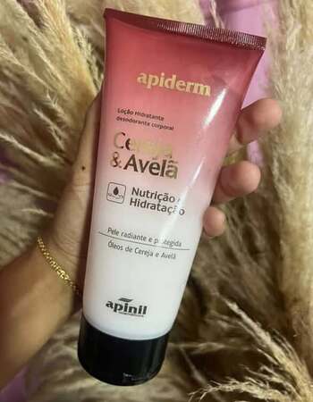 imagem HIDRATANTE CORPORAL CEREJA E AVEL'A