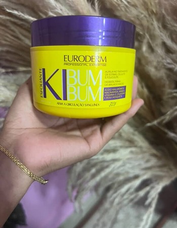 imagem ESFOLIANTE PARA O BUMBUM 