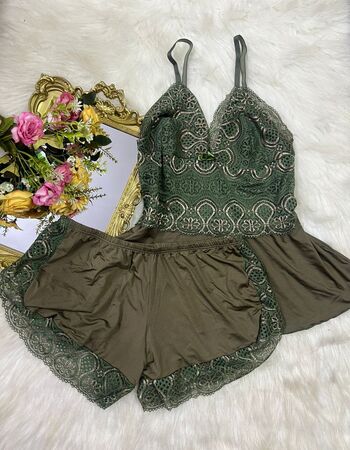 imagem SHORTDOLL REF 513 BICOLOR VERDE MILITAR