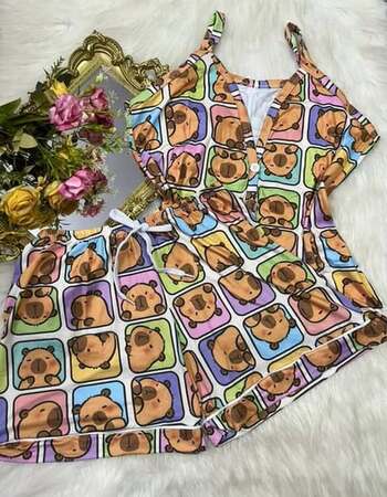 imagem PIJAMA AMERICANO SUED COM ALÇA 626 CAPIVARA QUADRADO